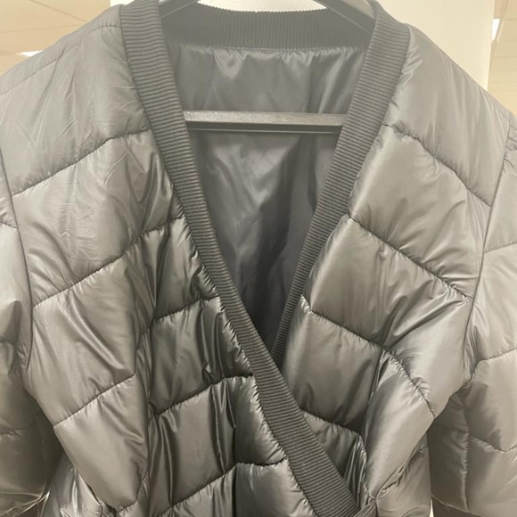 Locker Room Coat - Picture 9 of 10